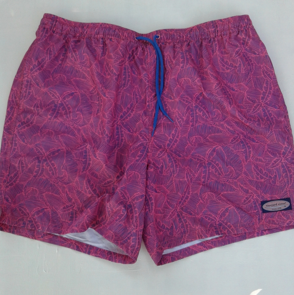 Vineyard Vines  men's swim trunks